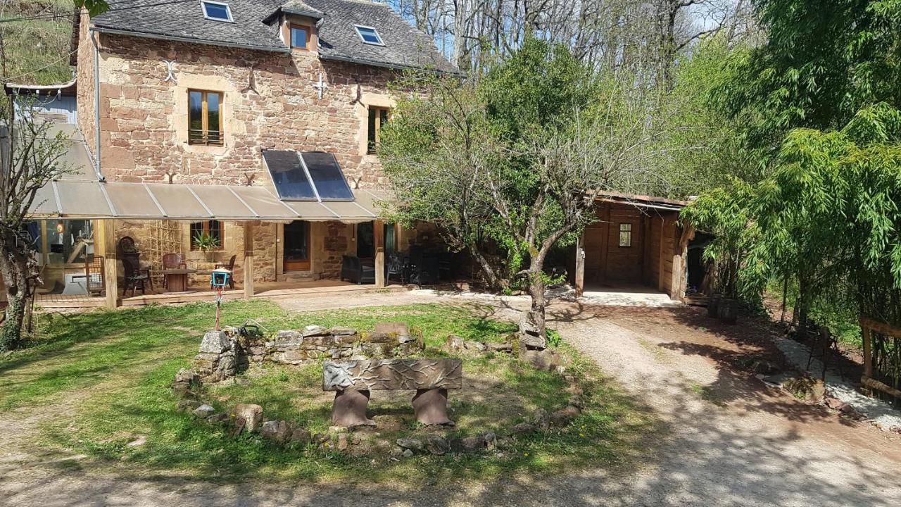 Maison Isolee Dans Les Vignes Et Les Bois Valady Exterior photo
